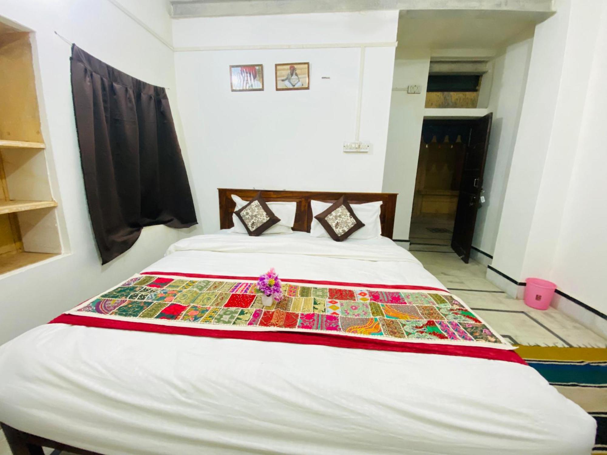 Hotel Shahiraj Jaisalmer Exteriör bild